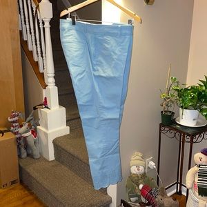 Brand new pants beautiful 97% cotton 3 % of spandex! I’m ready to give them up🥰